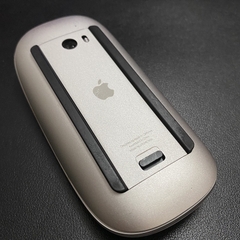 Chuột Magic Mouse Gen 1, Gen 2 - Multi-Touch Surface Màu Trắng - AppIe - Like new, hàng chính hãng BH 6 tháng