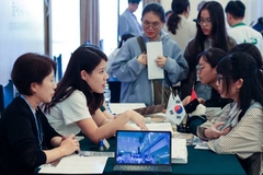 도전의 여정: D-4 어학연수 비자에서 한국 거주(F-2) 및 영주(F-5) 비자까지의 로드맵