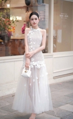 VT yếm trắng lót be đính hoa
