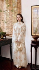 AD kem cổ 3p đính kim sa hoa hồng lót tay ren +quần lụa thọ kem