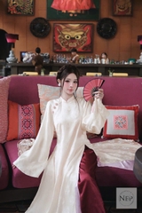 AD lụa ht hoa in tròn 4 tà lót hồng nhũ +quần đỏ nhũ