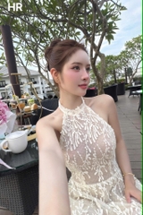 VT kem cổ yếm thêu lá CS1