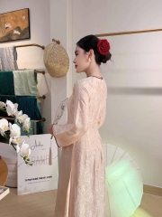 AD lụa thọ rơi kem viền đỏ đính tag vai + quần thọ rơi đỏ
