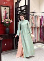 AD gấm lụa xanh hoa vàng 4 tà quần gấm lụa hồng CS1
