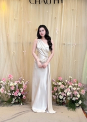 VT lụa kem lệch vai nhún eo