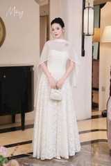 VT trắng kem ren hoa sát nách +kèm voan đính tag đá Size L