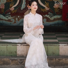 AD trắng cổ 3p thêu hoa lá nổi