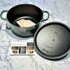 NỒI GANG LE CREUSET ARTICHAUT PHÙ THỦY 24CM XANH