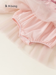 Váy body bé gái màu hồng Mbang hàng thiết kế. Váy body dài tay cho bé gái Mbang xinh xắn.