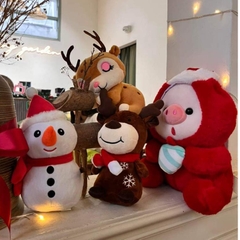 Gấu Bông Heo Ôm Bình Sữa Đội Nón Ông Gìa Noel Size 30cm