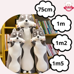 Gấu bông chó xám giơ tay