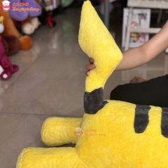 Gấu Bông Pikachu Nằm Ôm Ngủ