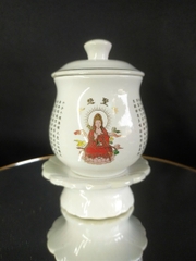Chum nước Sứ có đế,có nắp(Quan Âm) chân cao 12cm