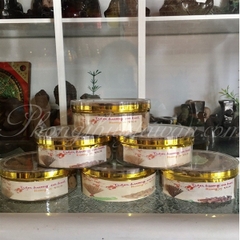CB Nụ trầm Huế Loại 2 (35 Nụ/Hộp Mica)-Khay đế sứ mỏng ngẫu nhiên