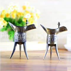 Chum nước Đồng không đế,không nắp (Càn Long) 3 chân 10,5cm