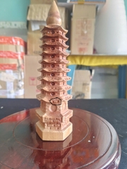 Tháp văn xương gỗ đào