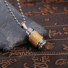 Dây chuyền Chú Lăng Nghiêm 6 kí tự Trụ nhỏ 1.3cm*1.8cm (rộng*cao). Vàng