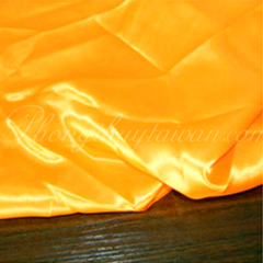 Thảm trải bàn Phi bóng Vàng