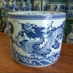 Lư hương sứ Trụ Rồng xanh 8.2cm*8cm (vm*c).
