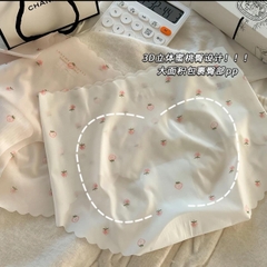 Quần Lót Nữ Đúc Su Hoạ Tiết Quả Dâu Thun Lạnh viền sóng D78 gợi cảm đính quả dâu nhỏ Nhung Kem