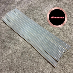10 cây keo nến bé trong suốt dài 24.5cm, đường kính 6mm