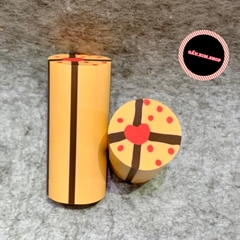 Gôm, tẩy dài 5cm, đường kính 2cm có nhiều mẫu mã đặc sắc