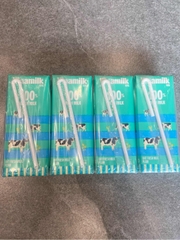 Sữa Vinamilk 100% không đường 180ml