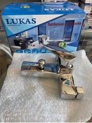 Lukas - củ sen tắm nóng lạnh vuông + chân sen