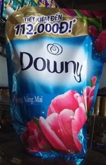 NƯỚC XẢ LÀM MỀM VẢI ĐẬM ĐẶC DOWNY HƯƠNG NẮNG MAI TÚI 2,4L