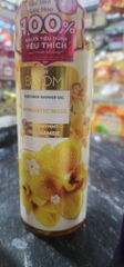 Sữa Tắm Nước Hoa Cindy Bloom Romantic Muse Quyến Rũ 640g