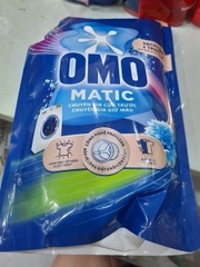 Omo giữ màu 1.8kg