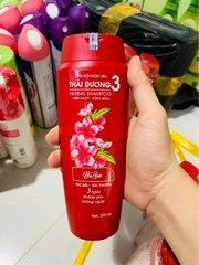Dầu Gội Dược Liệu Thái Dương 3 Trị Gàu Hương Hoa 200ml