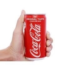 COCA COLA VỊ NGUYÊN BẢN 235ML ORIGINAL TASTE SOFT DRINK COCA COLA 235ML