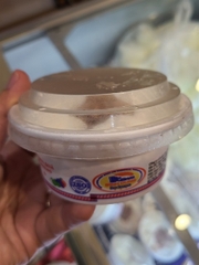 Kem Ly Nữ Hoàng