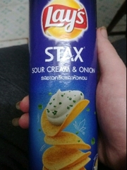 Snack Khoai Tây Lays Stax Vị Tự Nhiên Lon 100g