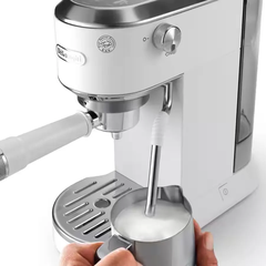 Máy pha cà phê Delonghi EC890.M/.GR/.WI/.GR
