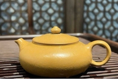 Ấm Hàn Giang - Hoàng Đoạn - NN Trịnh Thuận - Dung tích 150ml - kt 12.5x9x5.5cm