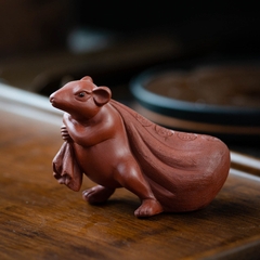 Pet trà chuột kéo bao tiền - kt: 9*4.2*6.8cm