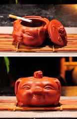 Gạt Tàn Gốm Hình Heo