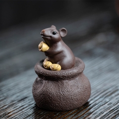 Pet trà chuột kim bảo - kt: 5*4.8*6.8cm