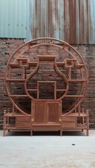 Kệ trưng bày gỗ hương lào - Kệ tròn lộc bình - KT: 185*157.3*32cm ( Giá mộc , hoàn thiện thêm 1.5tr )