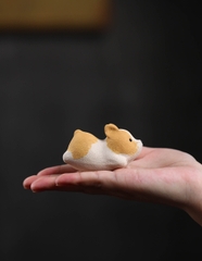 Pet trà - Cún corgi tinh nghịch - Tử sa - kt: 66*3.5*4.2cm - 75g