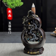Tháp xông trầm tiểu cảnh