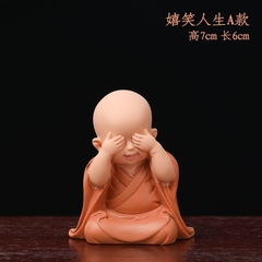 Tượng để bàn tứ không