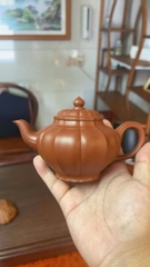 Ấm Căn Văn Tiếu Anh - Chu Nê - NN Trần Ngọc Phương - Dung tích 200ml - kt 14.5x9.5x8.8cm