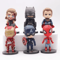 Mô Hình Siêu Anh Hùng Marvel Trang Trí Bánh Kem