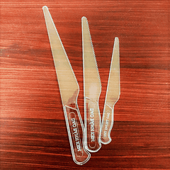 Dao Nhựa Cắt Bánh Kem 17cm|22cm|26cm (Bịch 100c)