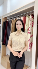 Sơ mi chấm bi tuyết lạnh súp eo mềm mát, dễ chịu UKSM2505017