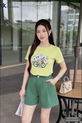 Áo thun cổ tròn in mềm mại, mịn, đứng form UKAT2505001