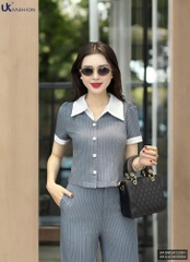 Sơ Mi Kẻ Cúc Nẹp Phối Cổ Đức Thời Trang Công Sở UK Fashion Thanh Lịch, Trẻ Trung UKSM2412001